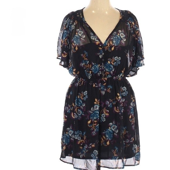 Black floral sheer overlay half button dress size XL - Picture 1 of 7